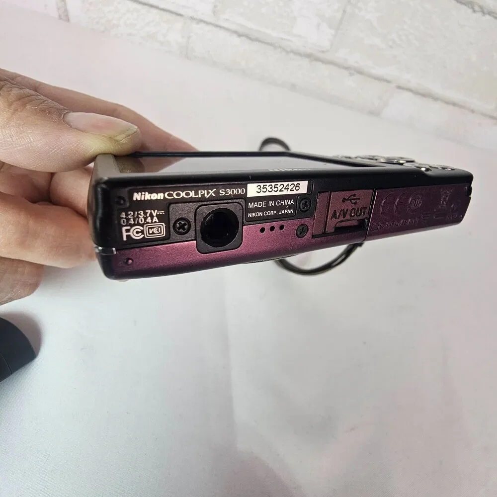 Nikon COOLPIX S3000 Purple 12MP Digital Camera Lens Error Parts Repair AS IS